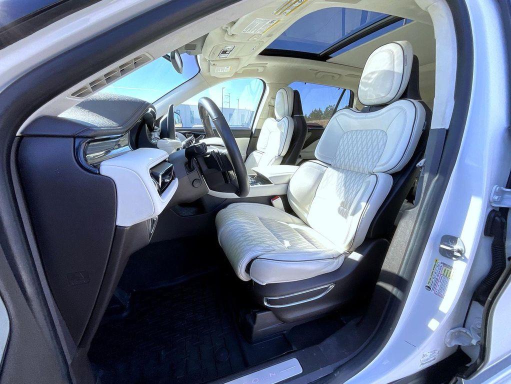 used 2020 Lincoln Aviator car, priced at $26,550
