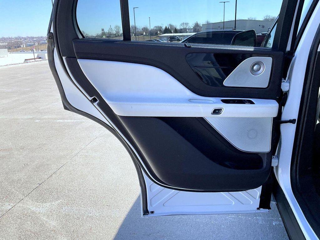 used 2020 Lincoln Aviator car, priced at $26,550