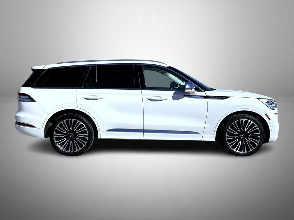 used 2020 Lincoln Aviator car, priced at $26,550