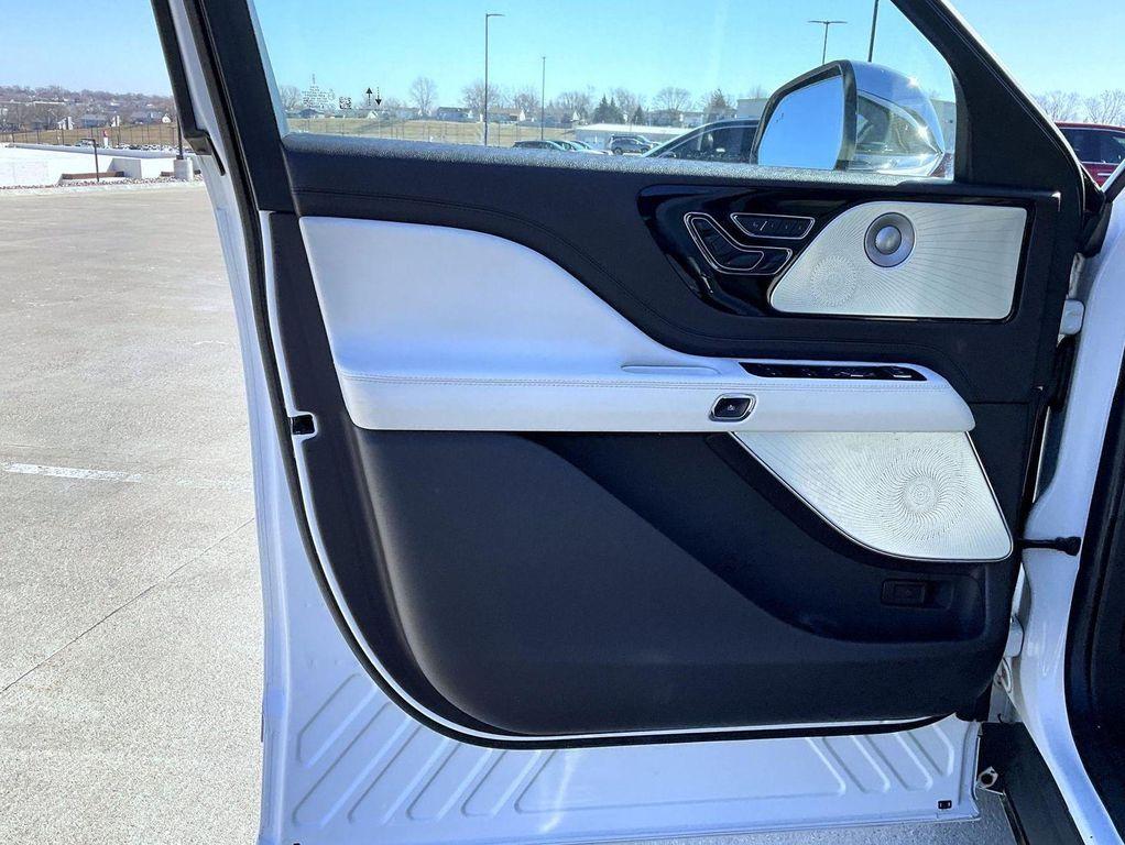 used 2020 Lincoln Aviator car, priced at $26,550