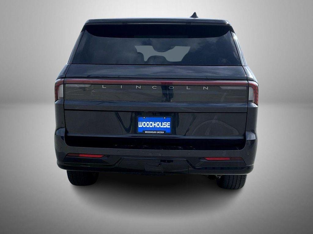 used 2025 Lincoln Navigator car, priced at $83,868