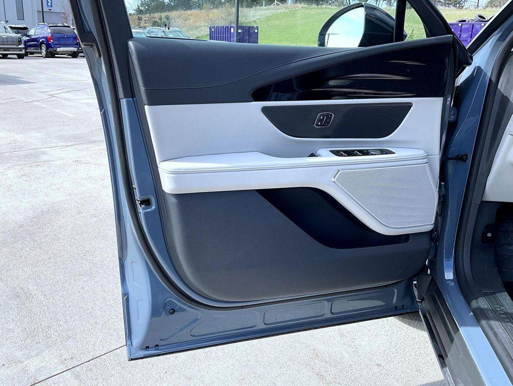 new 2026 Lincoln Nautilus car, priced at $57,190