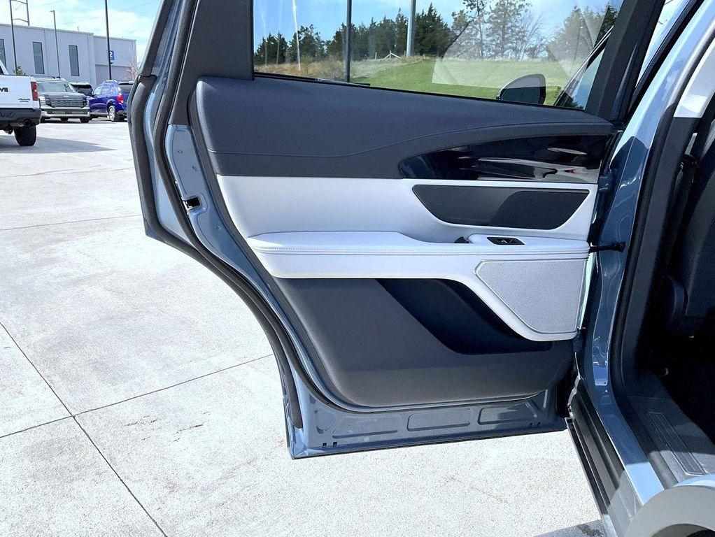 new 2026 Lincoln Nautilus car, priced at $57,190