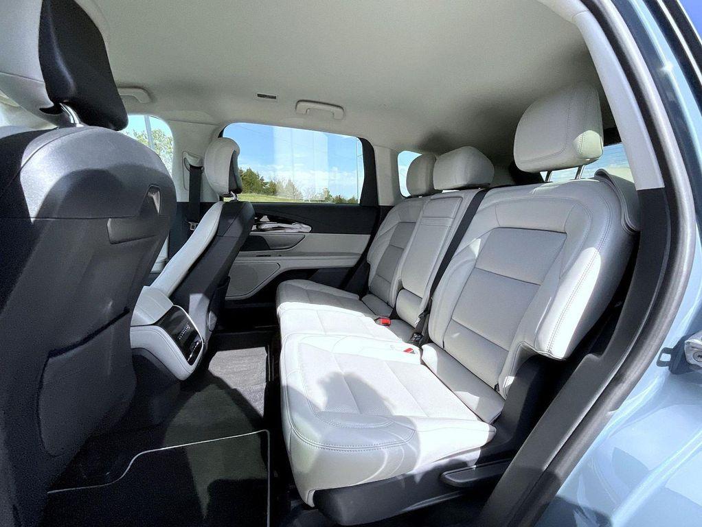 new 2026 Lincoln Nautilus car, priced at $57,190