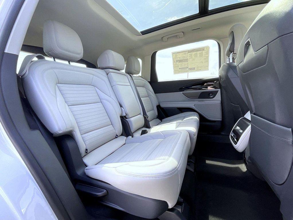 new 2026 Lincoln Nautilus car, priced at $72,840