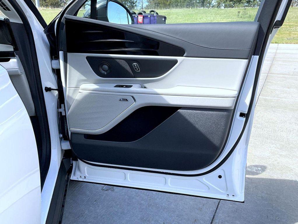 new 2026 Lincoln Nautilus car, priced at $72,840