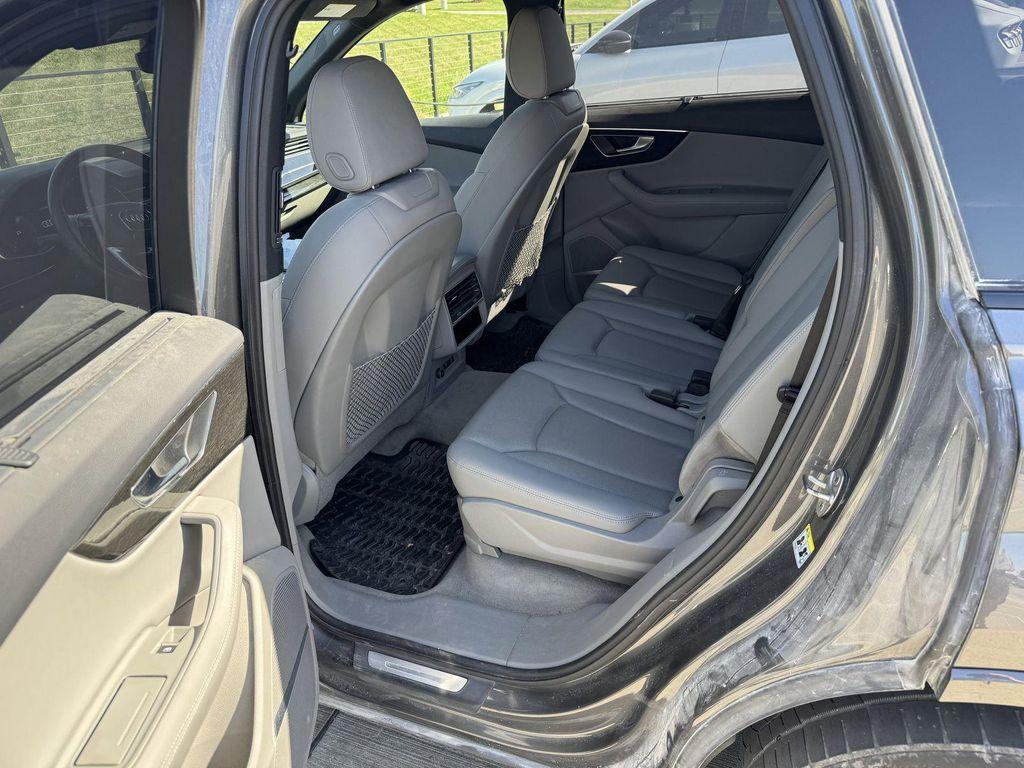 used 2021 Audi Q7 car, priced at $32,506