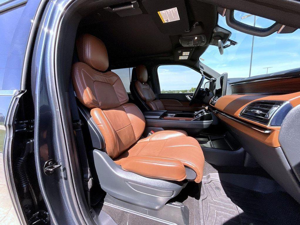 used 2024 Lincoln Navigator car, priced at $69,287