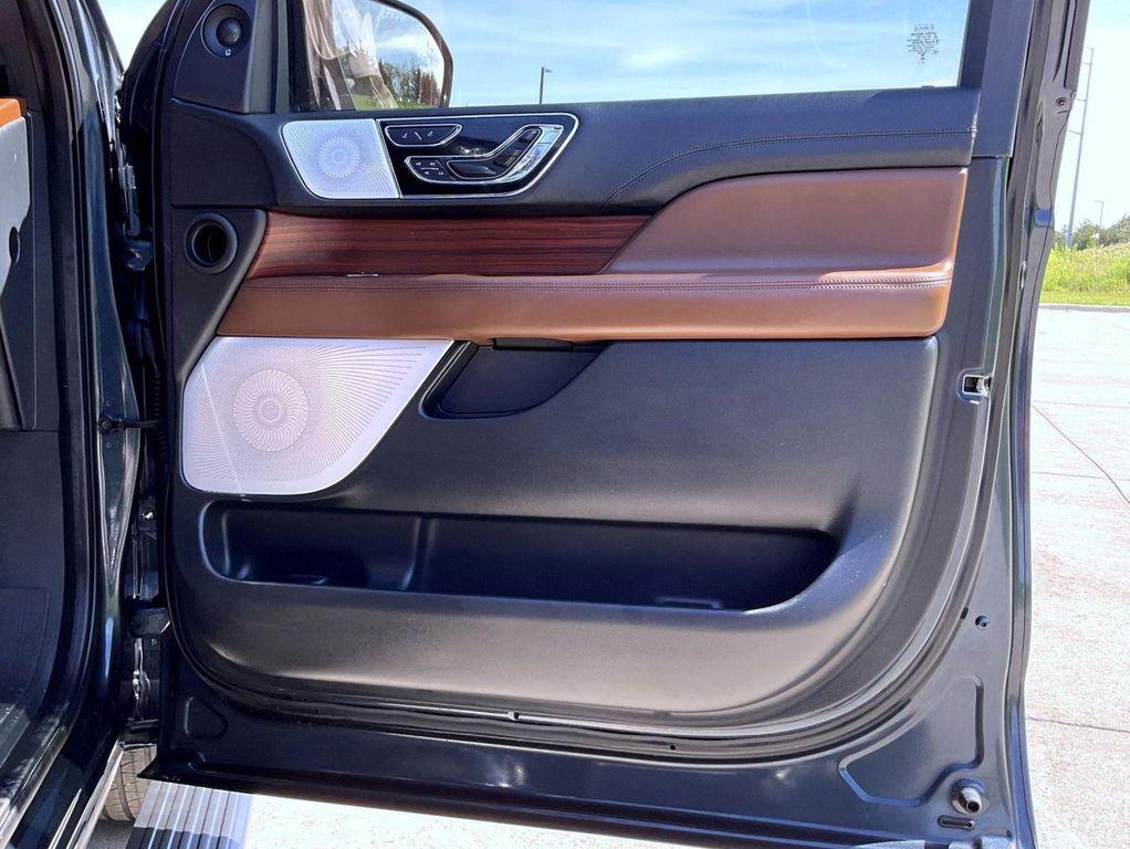 used 2024 Lincoln Navigator car, priced at $69,287