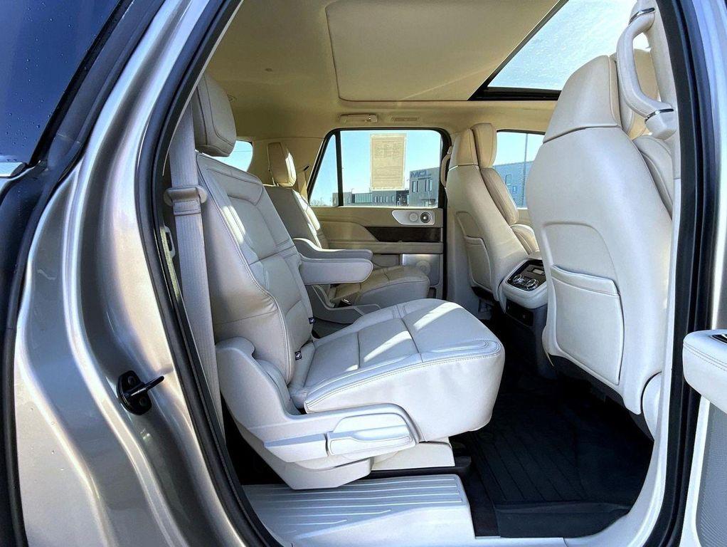 used 2019 Lincoln Navigator L car, priced at $33,540