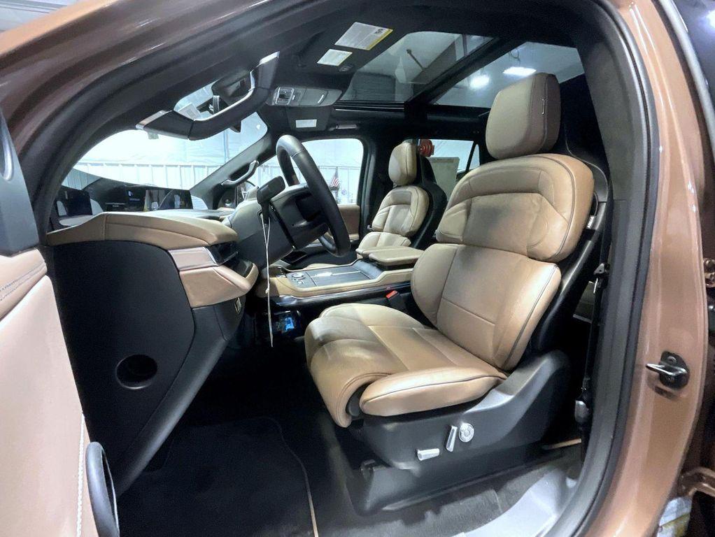 new 2026 Lincoln Navigator car, priced at $124,420
