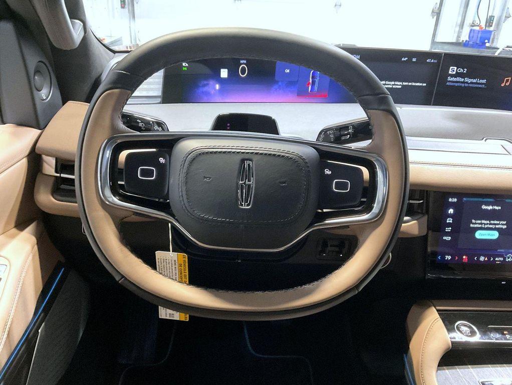 new 2026 Lincoln Navigator car, priced at $124,420