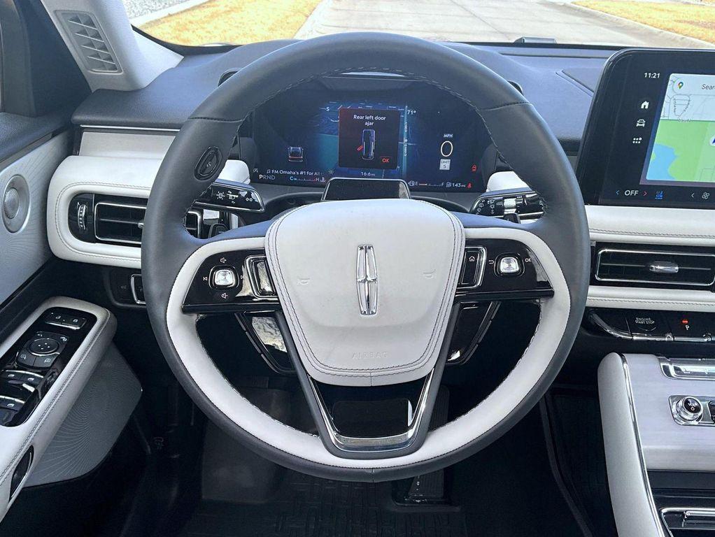 new 2026 Lincoln Aviator car, priced at $85,050