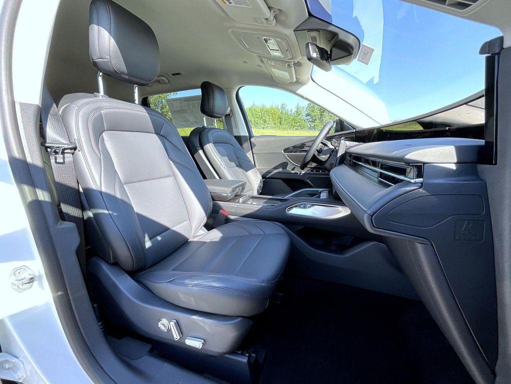new 2026 Lincoln Nautilus car, priced at $60,490