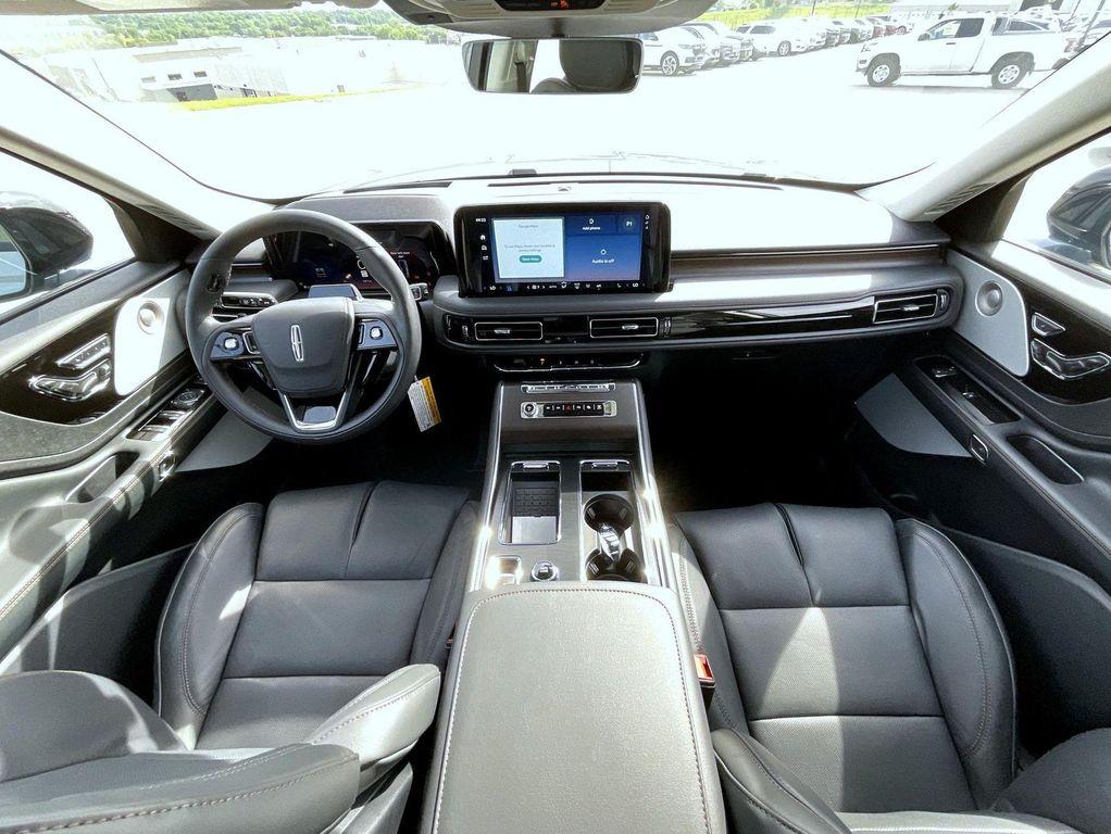 new 2026 Lincoln Aviator car, priced at $84,669