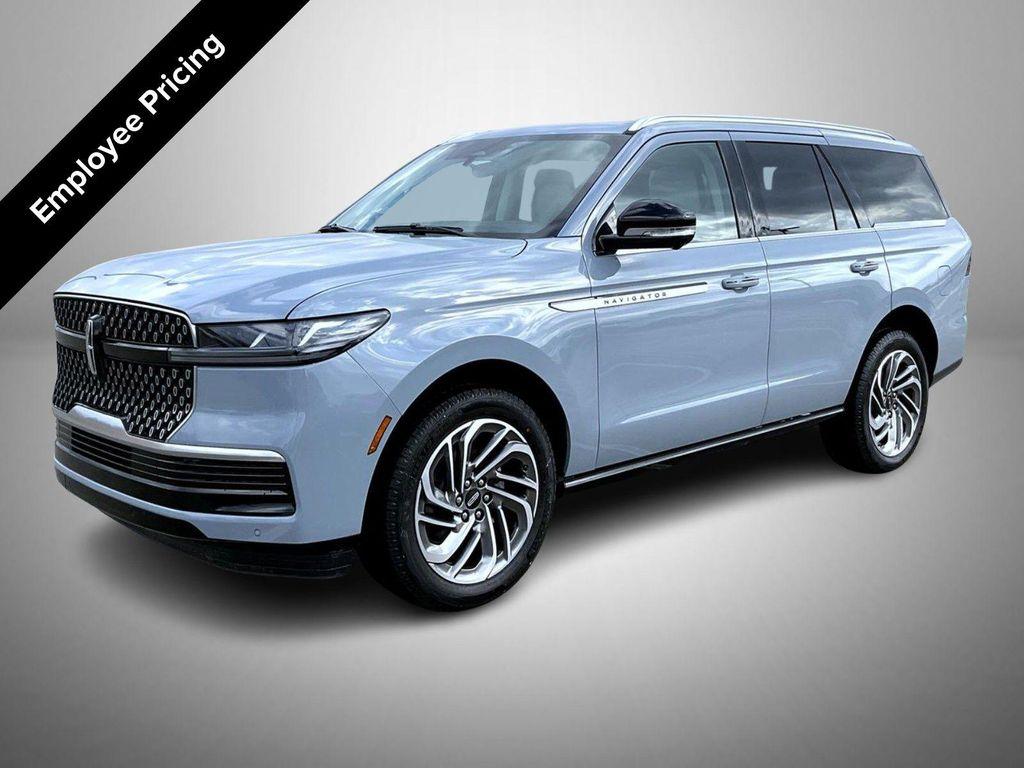new 2026 Lincoln Navigator car, priced at $109,085