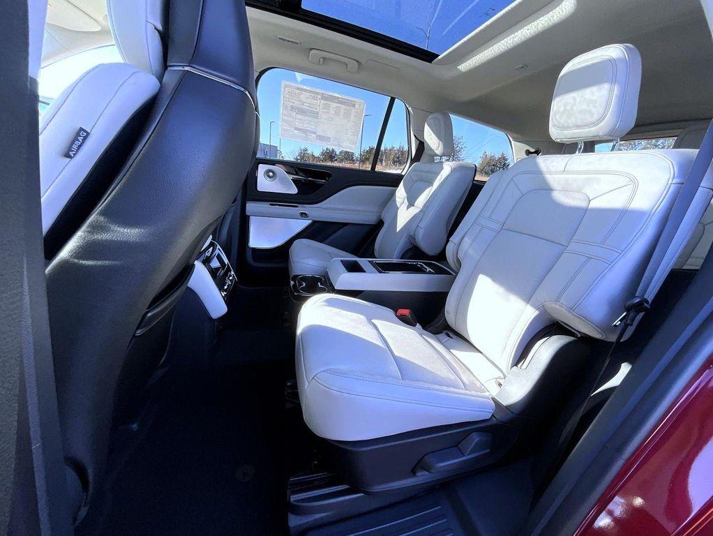 new 2026 Lincoln Aviator car, priced at $78,649