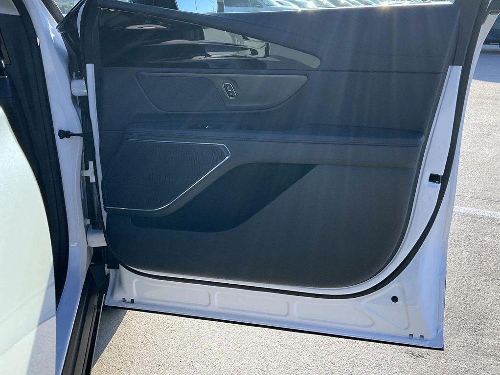 new 2026 Lincoln Nautilus car, priced at $60,489