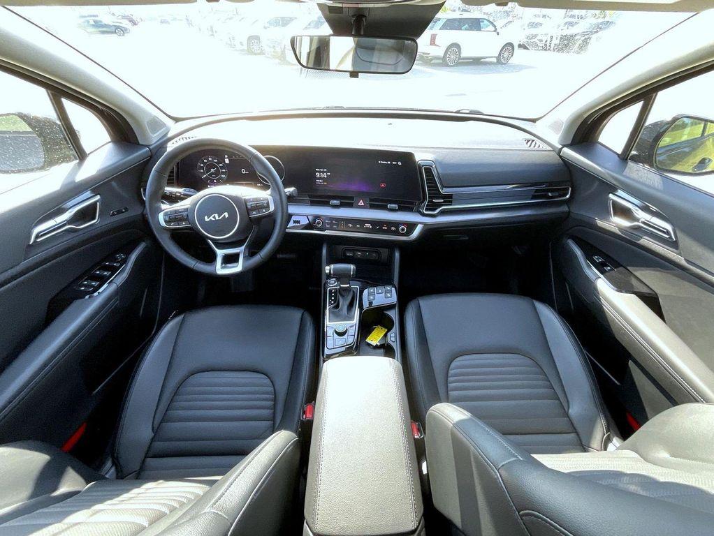 used 2025 Kia Sportage car, priced at $31,998