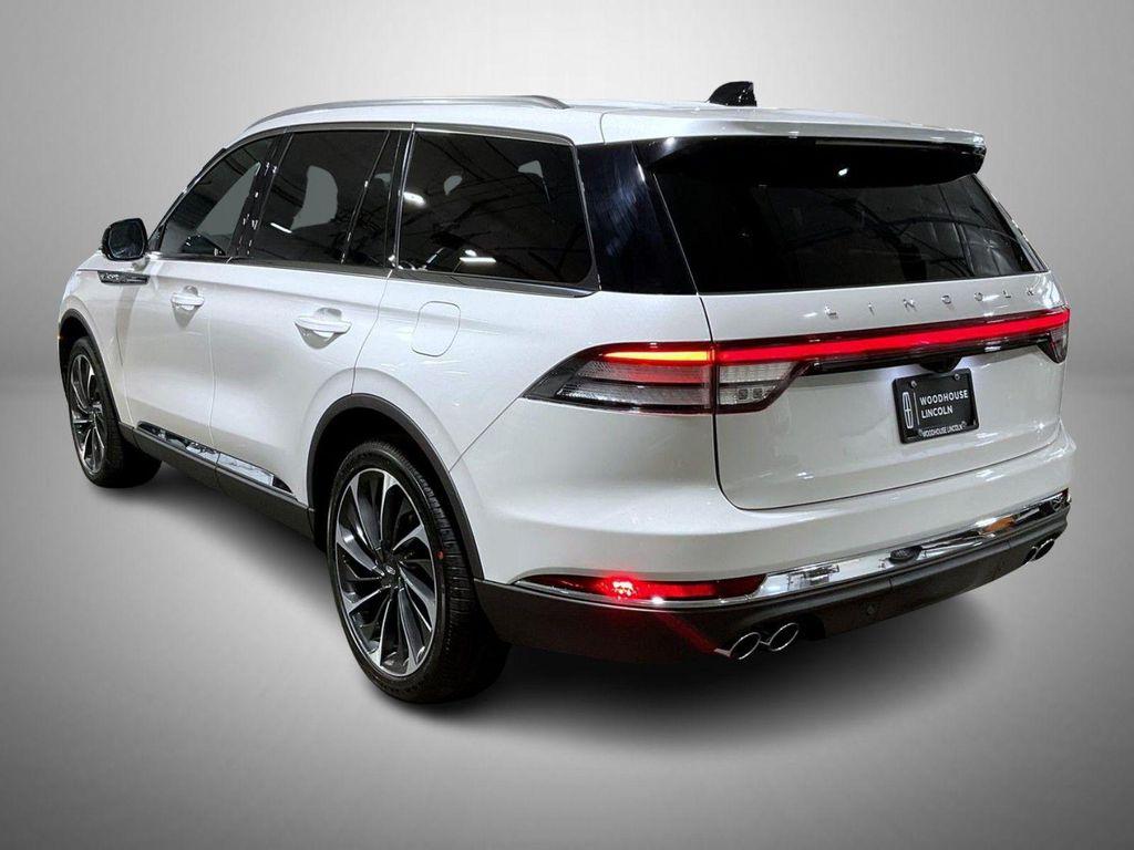 new 2026 Lincoln Aviator car, priced at $75,954