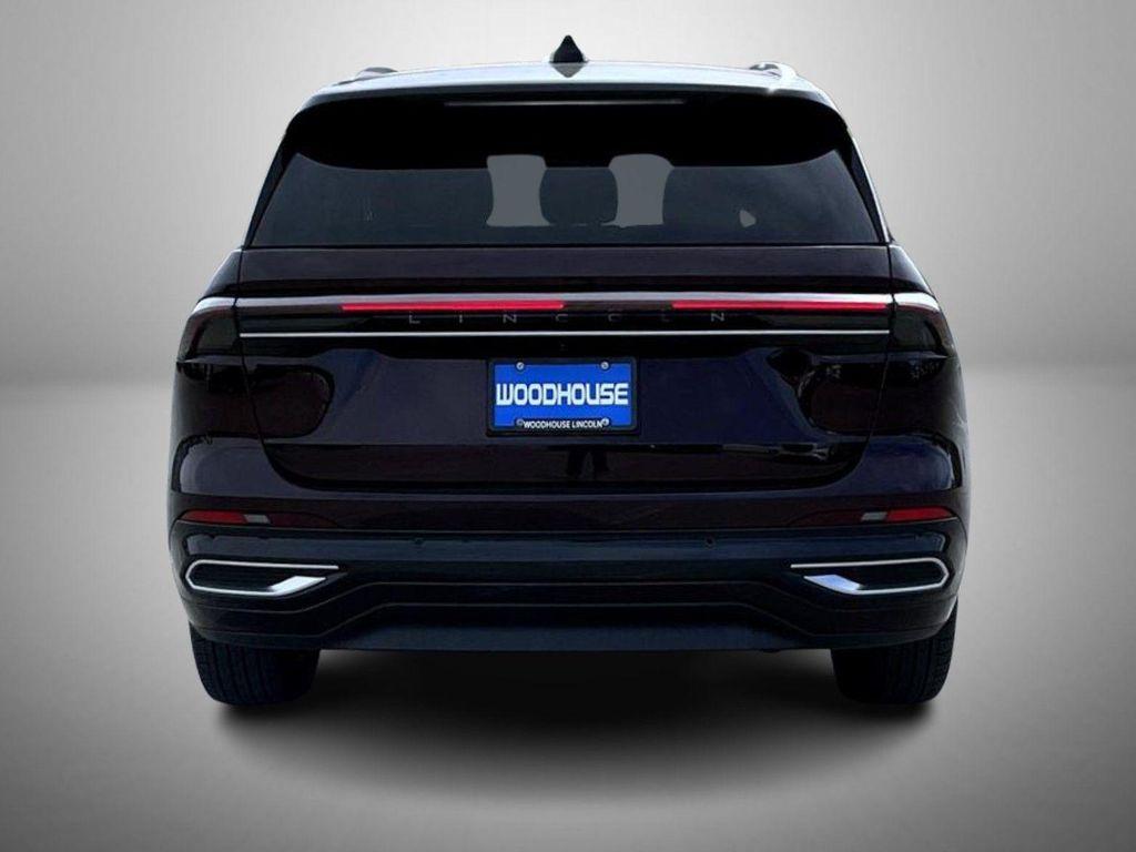 used 2024 Lincoln Nautilus car, priced at $52,577