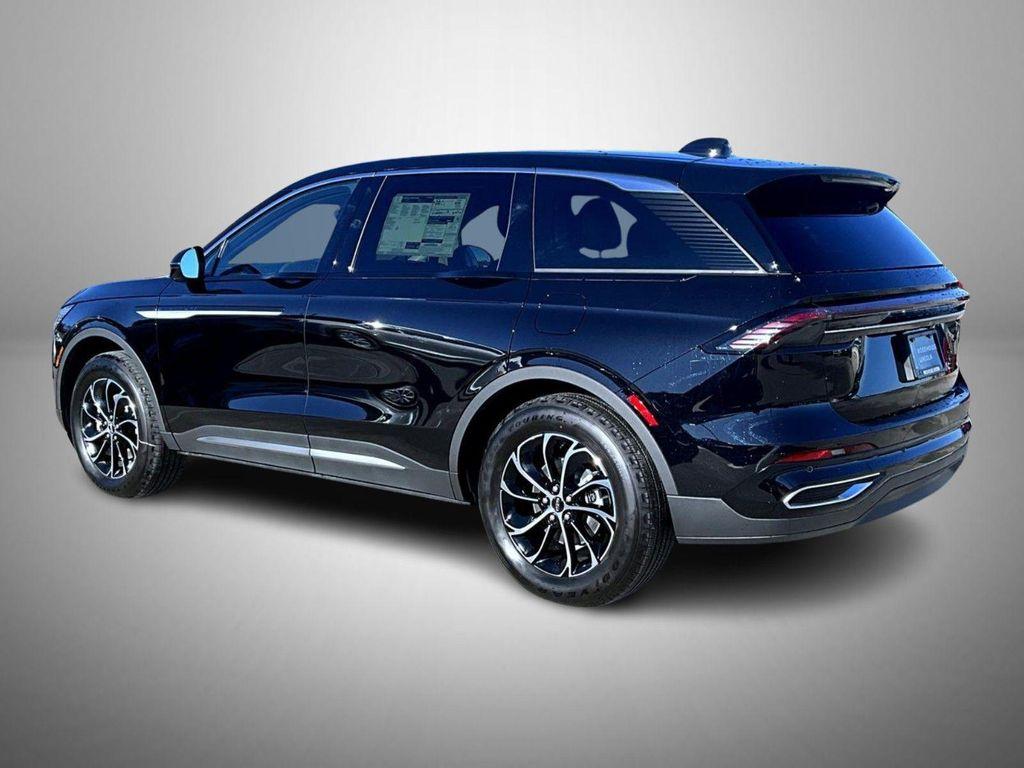 new 2026 Lincoln Nautilus car, priced at $64,440