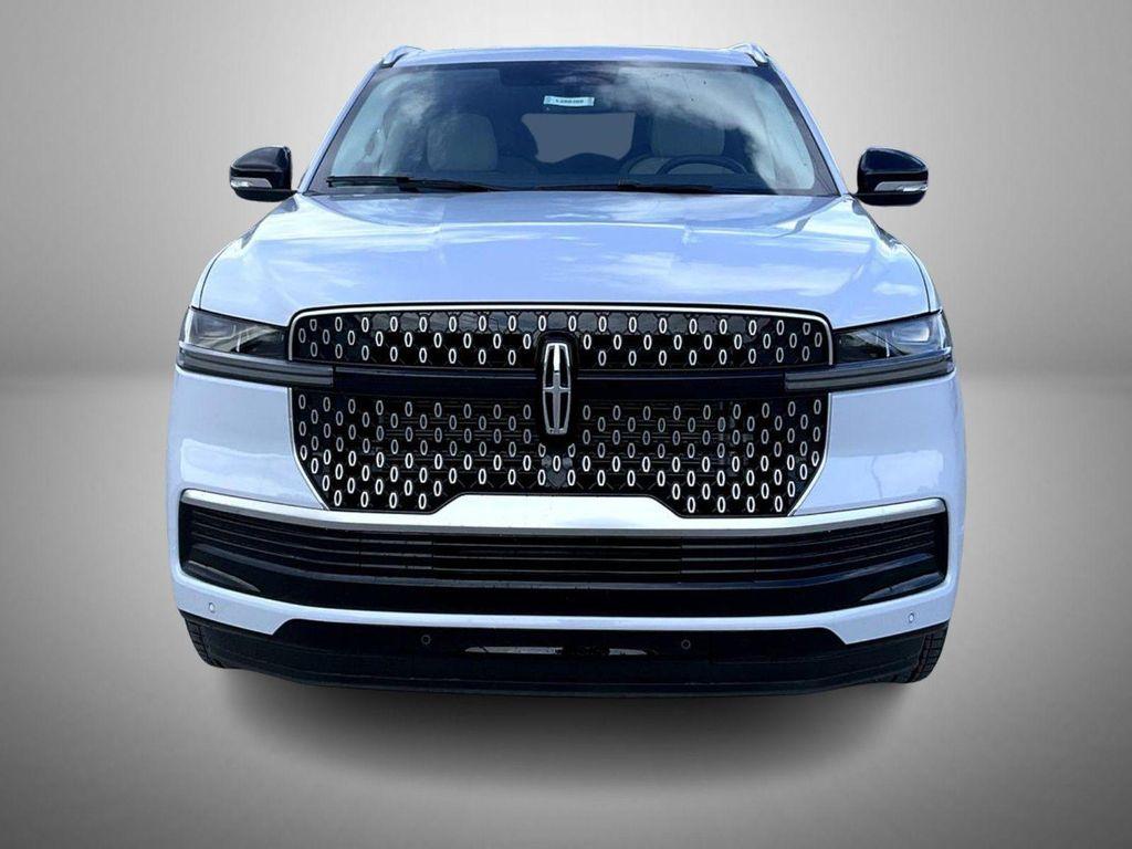 new 2026 Lincoln Navigator car, priced at $112,684