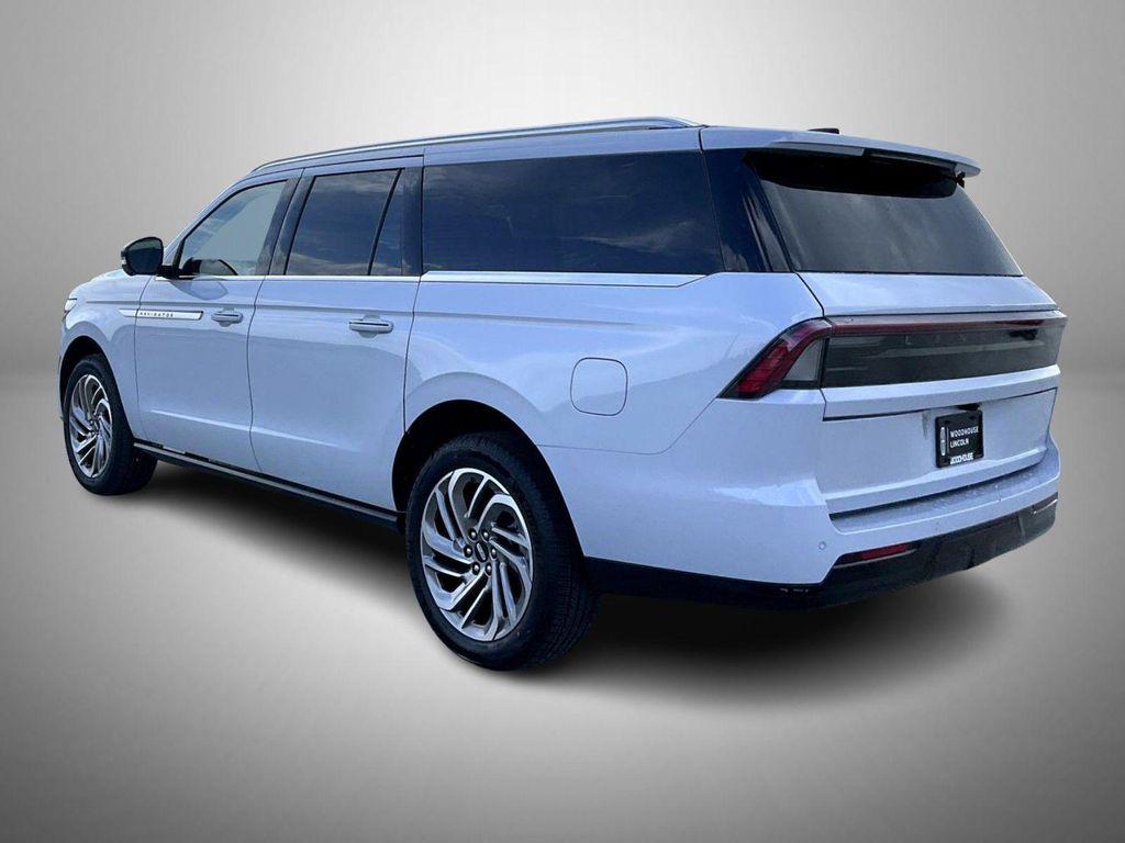 new 2026 Lincoln Navigator car, priced at $112,684