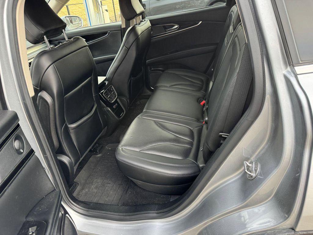 used 2022 Lincoln Nautilus car, priced at $33,484