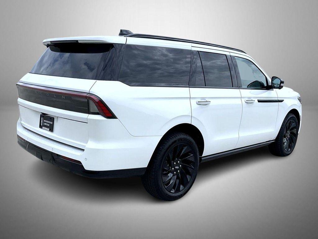 new 2027 Lincoln Navigator car, priced at $114,340