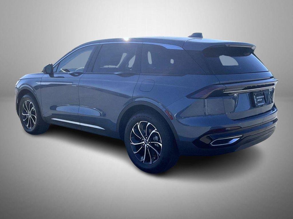 new 2026 Lincoln Nautilus car, priced at $65,190