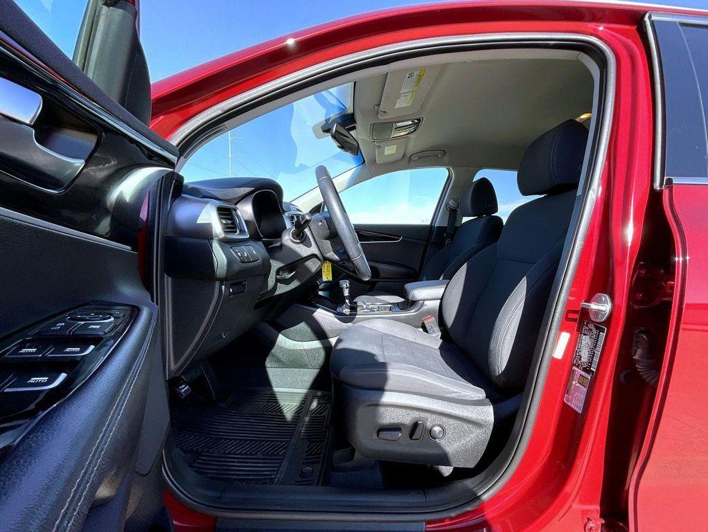 used 2019 Kia Sorento car, priced at $13,759
