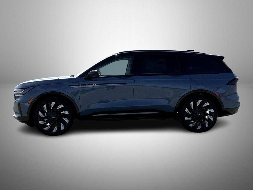new 2026 Lincoln Nautilus car, priced at $72,840