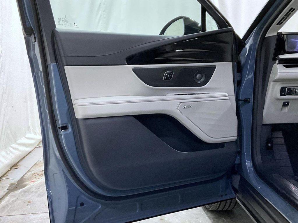 new 2026 Lincoln Nautilus car, priced at $72,840