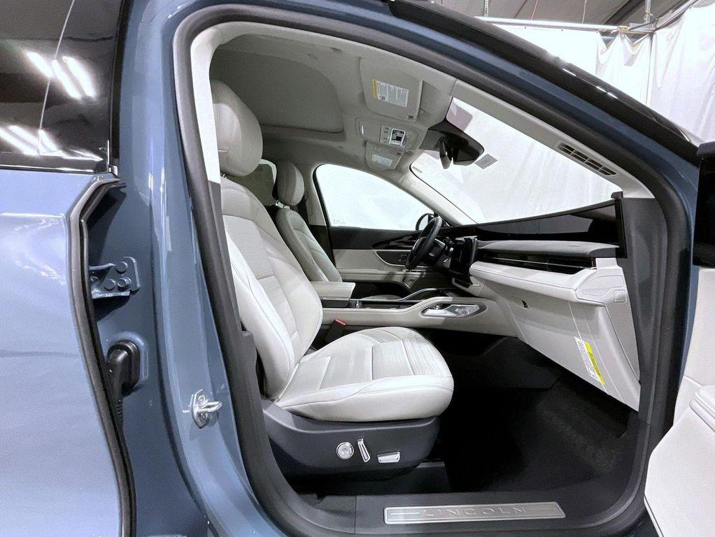new 2026 Lincoln Nautilus car, priced at $72,840