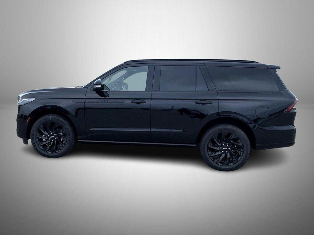 new 2026 Lincoln Navigator car, priced at $108,689