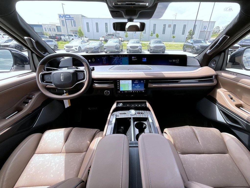 new 2026 Lincoln Navigator car, priced at $123,469