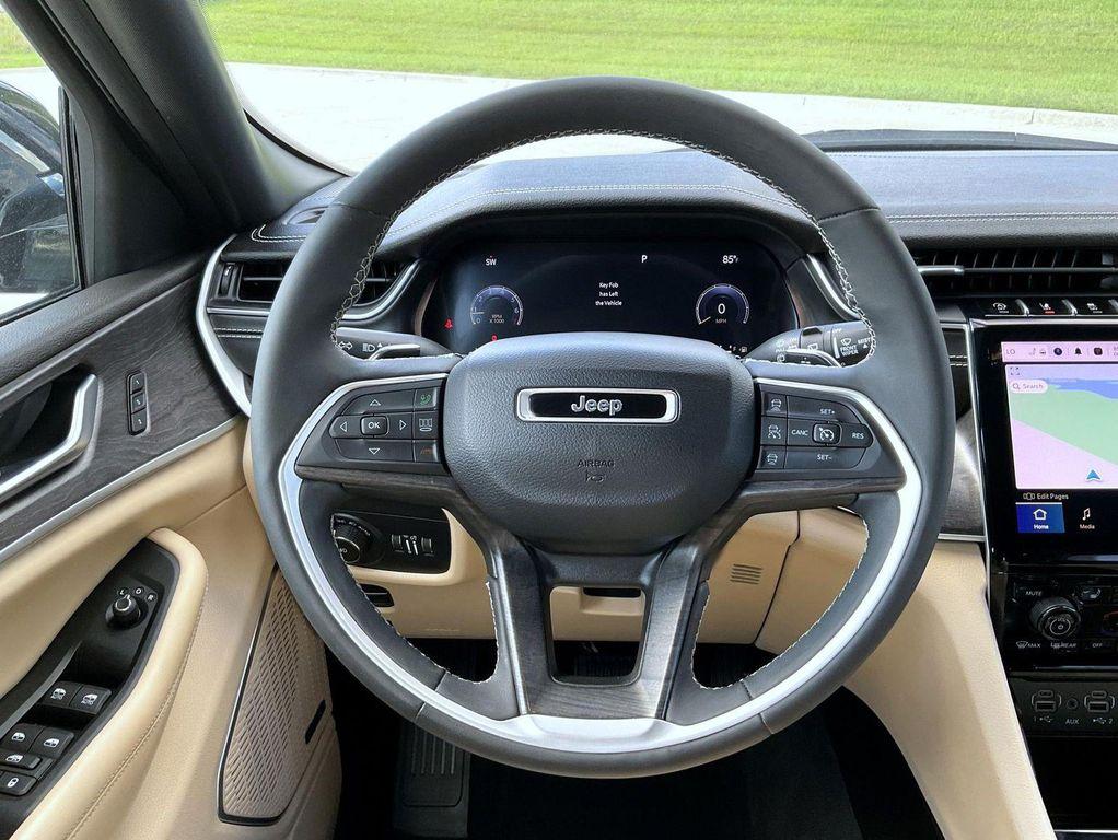 used 2023 Jeep Grand Cherokee car, priced at $28,168