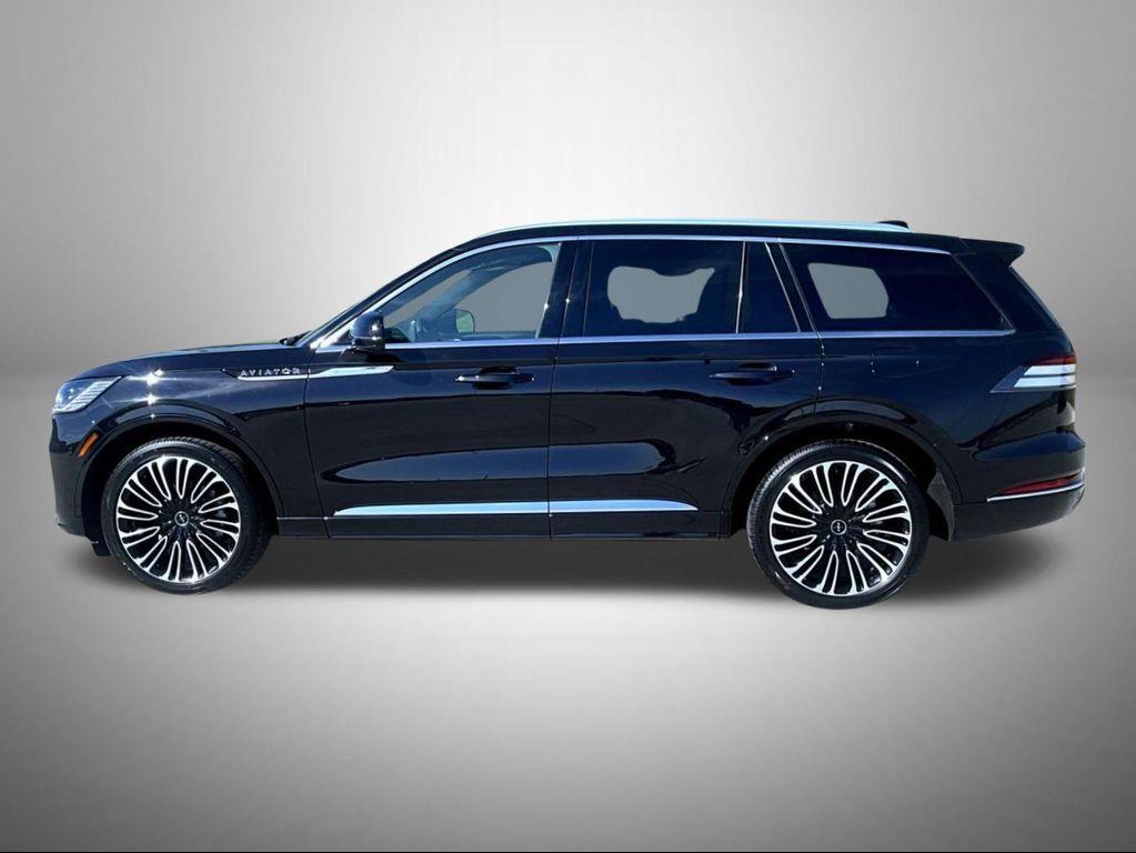 new 2025 Lincoln Aviator car, priced at $76,459