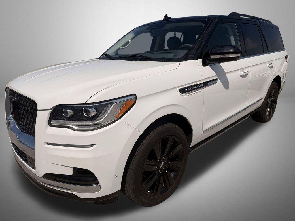 used 2022 Lincoln Navigator car, priced at $62,311