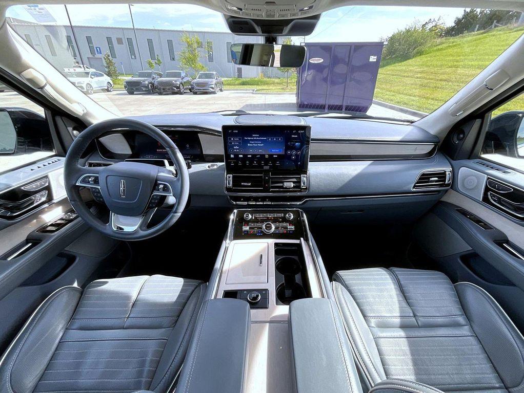 used 2022 Lincoln Navigator car, priced at $61,741