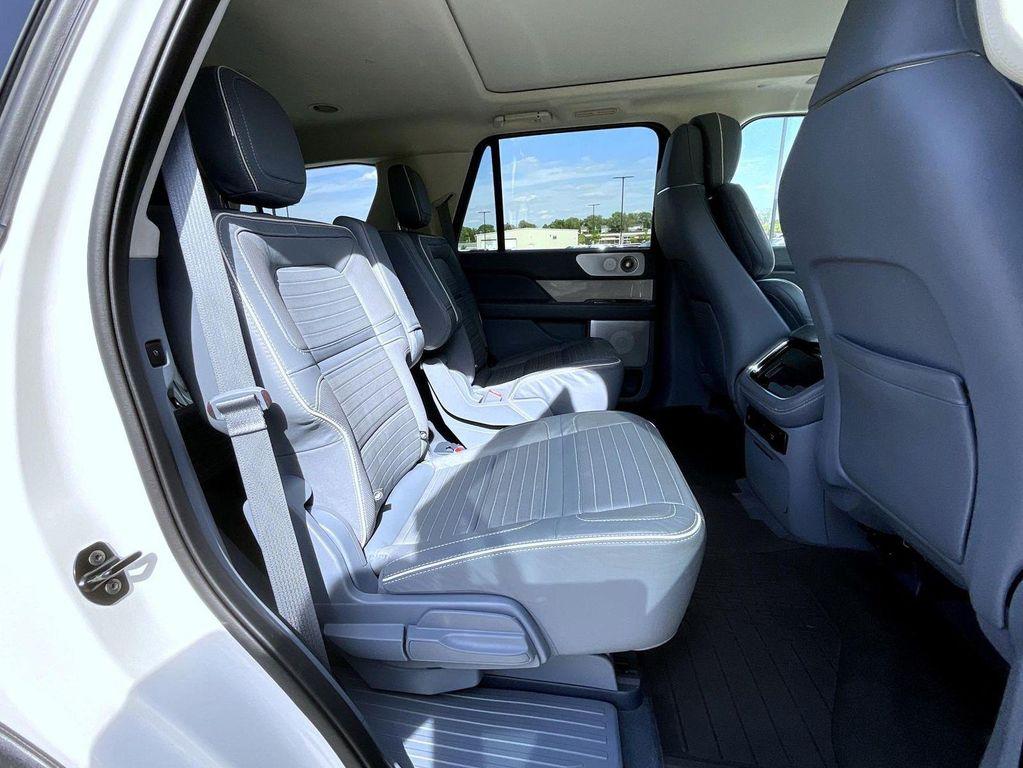 used 2022 Lincoln Navigator car, priced at $61,741