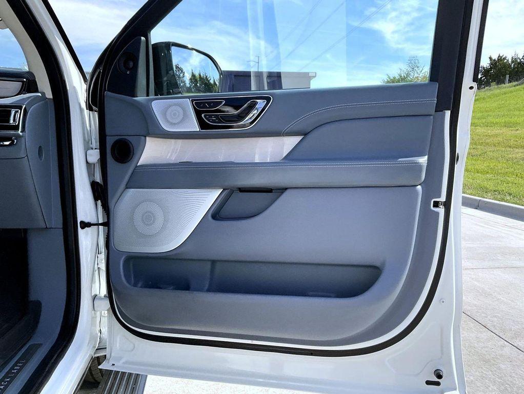 used 2022 Lincoln Navigator car, priced at $61,741
