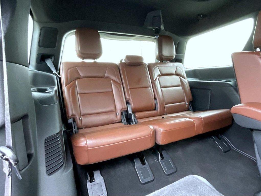 used 2025 Lincoln Navigator car, priced at $85,250