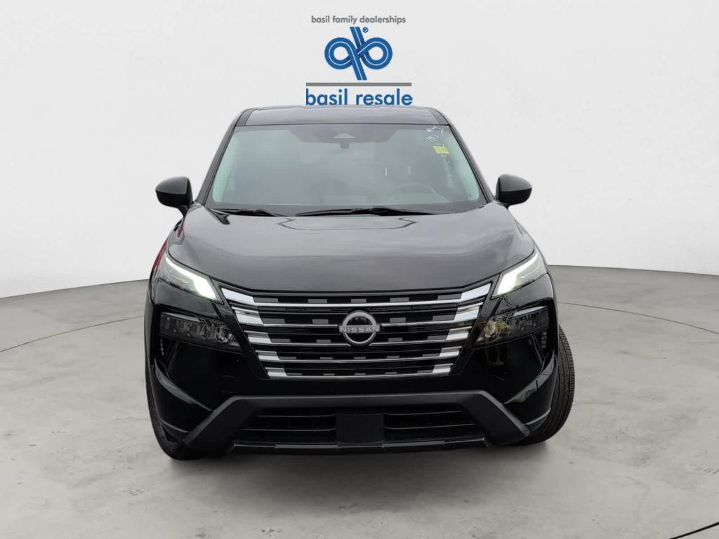 used 2024 Nissan Rogue car, priced at $22,200