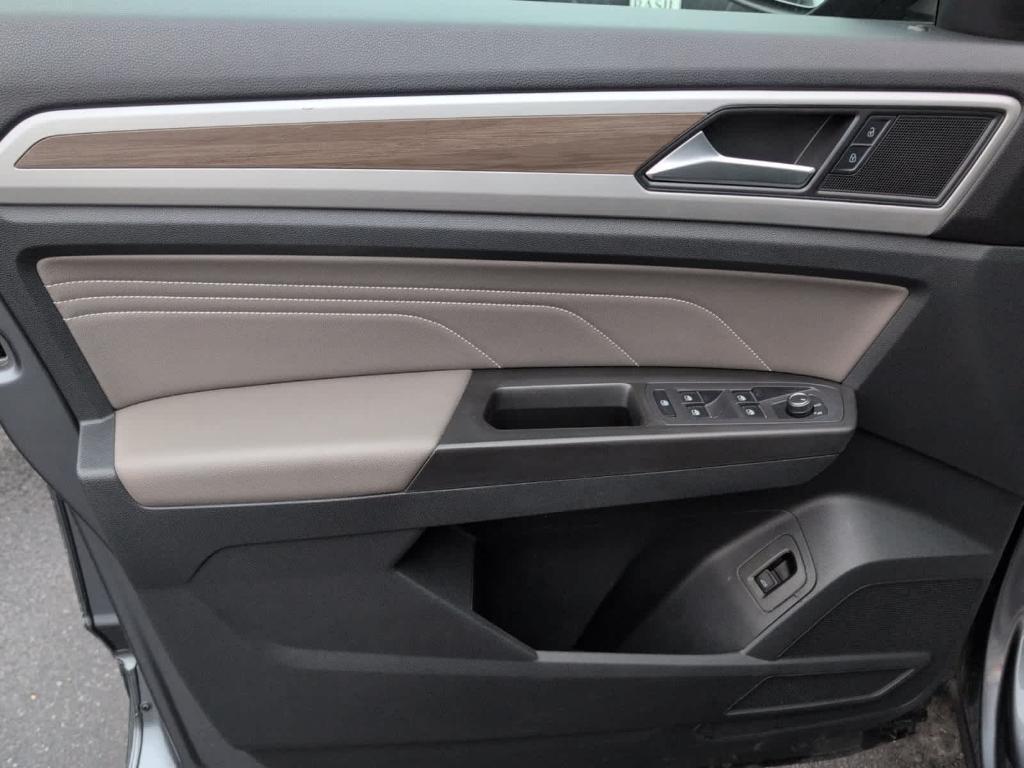 used 2022 Volkswagen Atlas car, priced at $29,000