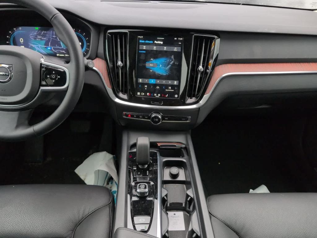 used 2025 Volvo V60 Cross Country car, priced at $37,500