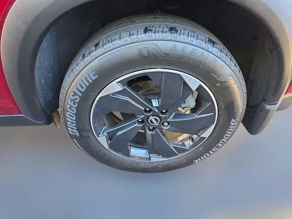 used 2024 Nissan Rogue car, priced at $23,999