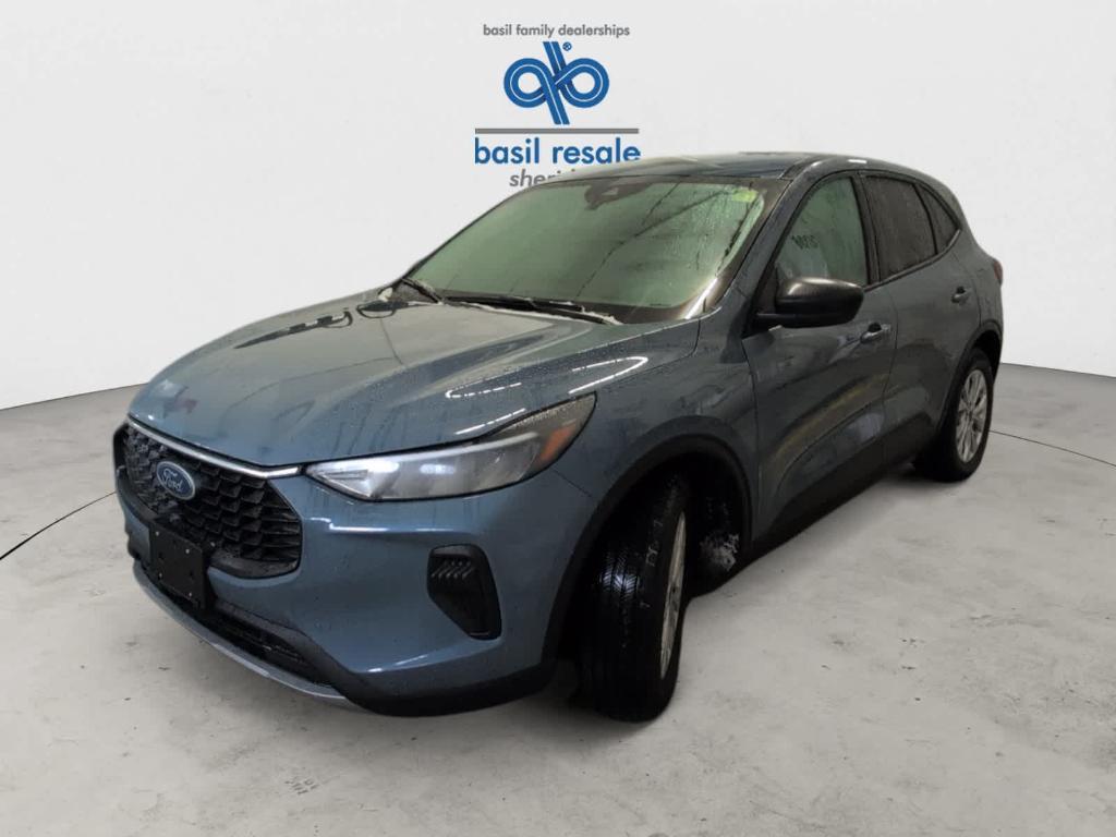 used 2025 Ford Escape car, priced at $23,888