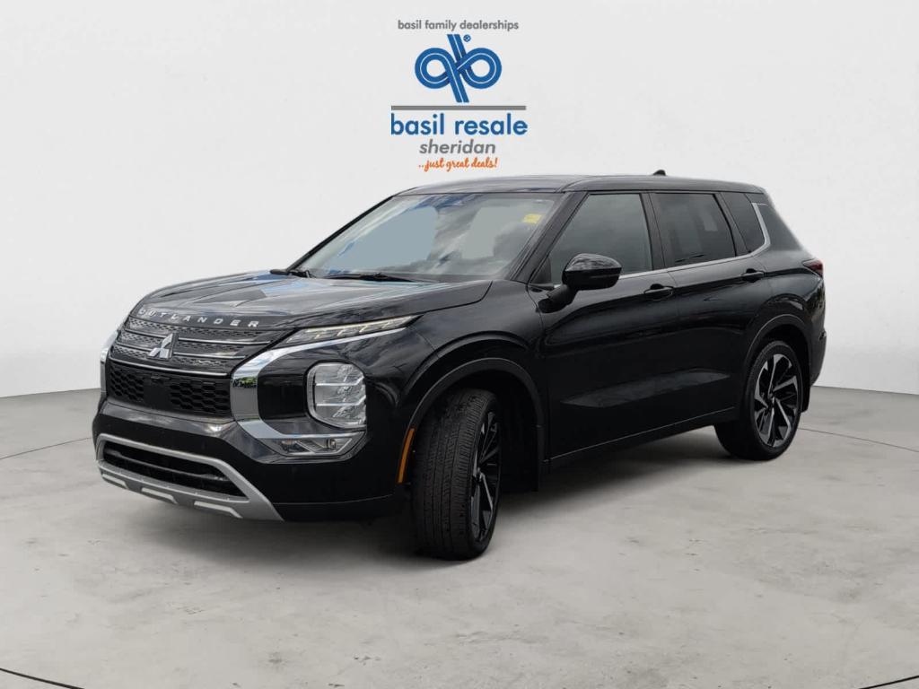 used 2022 Mitsubishi Outlander car, priced at $23,300